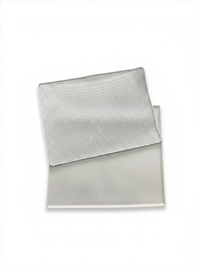 Flexible custom silicone pet mat for OEM pet products
